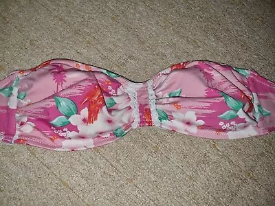 Gorgeous Pink Floral MARIE MEILI Bikini Top Size 10 • £3