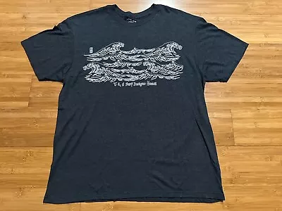 T&C Surf Designs Hawaii Men's T Shirt Waves Tee XL • $13.99