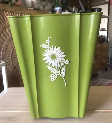 Vintage MCM Wastebasket Schwarz Brothers Plastic Avocado Green W/ Cream Daisy • $21