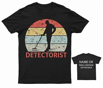 Detectorist Metal Detecting Retro Sunset Graphic T-Shirt – Custom Back Message • £14.95