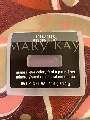 Mary Kay Eye Shadow (Iris) • $9