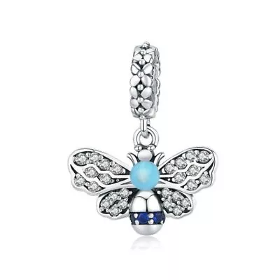 Dragonfly Charm • £20.22