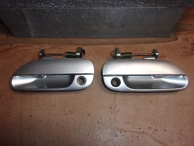 Pair Of 99-05 Mazda Miata Exterior Door Handles 22v Silver • $24.99