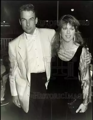 1988 Press Photo Actor Mark Harmon & Wife Pam Dawber At Century Plaza Hotel • $19.99