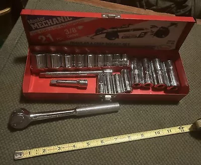 VINTAGE TRUE VALUE MASTER MECHANIC 21pc SAE SOCKET & Ratchet SET 3/8” DRIVE Case • $45