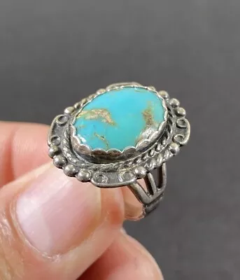 Vintage Native American Navajo Sterling Silver .925 Oval Turquoise Ring • $50