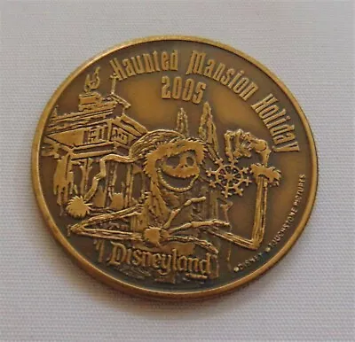 Vintage 2005 Disneyland Haunted Mansion Holiday Coin Jack Skellington And Shock  • $35