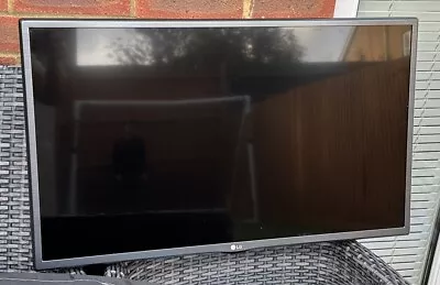 Lg Tv 32” Lcd Tv • £21