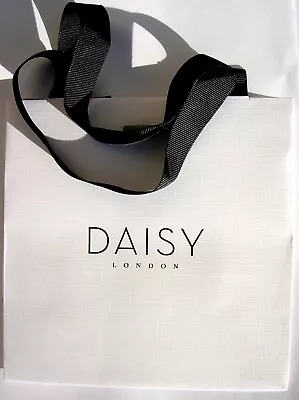 New Daisy London Jewellery Necklace Bracelet Ring Earring Charm Gift Bag Present • £3.95