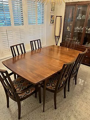 Broyhill  Brasilia Mid Century Modern (MCM) Walnut Dining Table • $1000