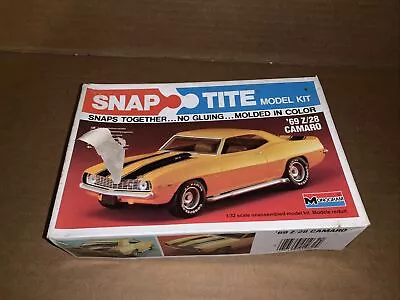 Vintage Monogram Snap-Tite 1969 Z/28 Camaro 1/32 Plastic Car Model Kit 1032 • $24.99