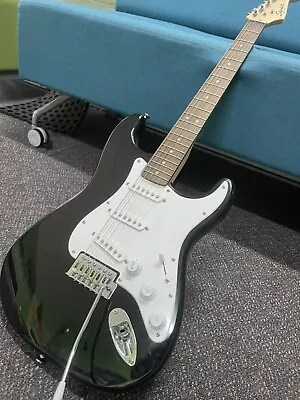 Fender Squier Stratocaster • $250