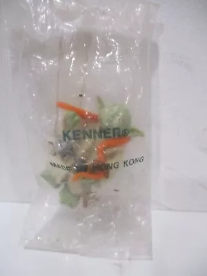 Vintage Kenner Star Wars Yoda Baggie-- • $299