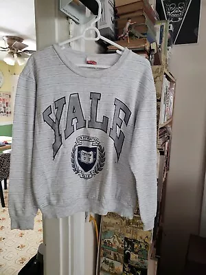 Vintage 90s YALE University Crewneck Sweatshirt Nutmeg • $19.99