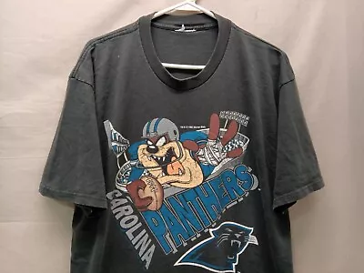 Men's Vintage (c)1992 NFL Carolina Panthers Taz Football Player T-shirt (b452) • $20