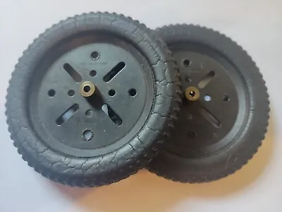 Meccano Part No. 142b And 19b X2  Black Pulley With Dunlop Cord Tyres • £4.99