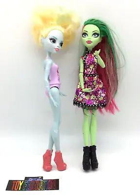 Mattel Monster High LAGOONA BLUE And VENUS MCFLYTRAP PARTY GHOULS USED LOT • $29.99