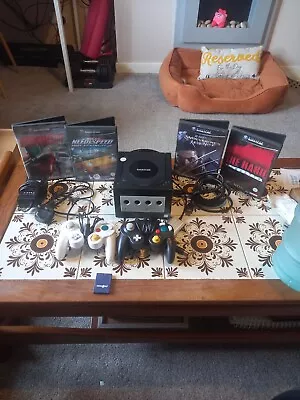 Nintendo GameCube Black DOL-001 Console With 2 Controllers All Cables + 4 Games • £119.99