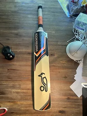 Kookaburra Cricket Bat Pro 300 Size 6 • $89