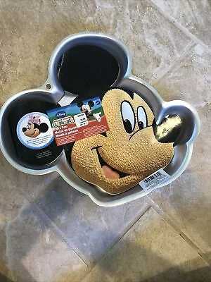 2105-7070 - Wilton Micky Mouse Clubhouse Mickey Mouse Cake Pan • $11.19