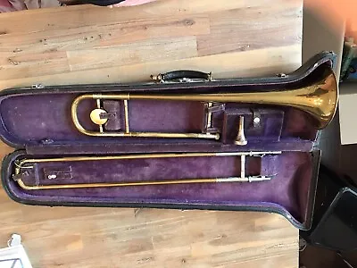 Vintage 1937 C.G. Conn 24H Bb Tenor Trombone (SN: 321755) 7” Bell W/ Case + MP • $799