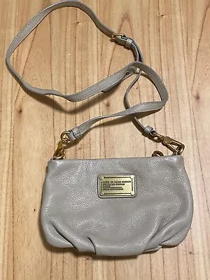 MARC BY MARC JACOBS Classic Q Percy Crossbody Leather Small Bag Purse Beige • $12.48