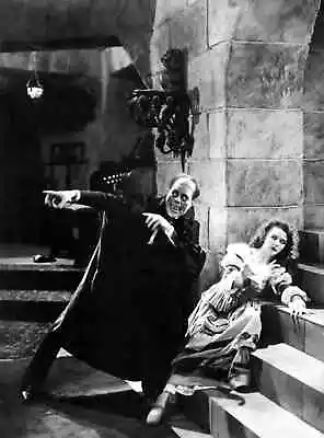 Lon Chaney & Mary Philbin In Phantom Of The Opera Picture Photo Print 11 X17  • $15.25
