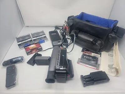 Sony CCD-TRV22 8mm Video8 Camcorder Player Video Transfer Handycam Bundle TESTED • $225