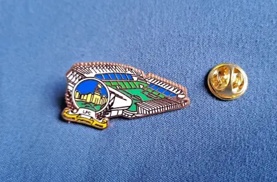 Linfield Fc Pin Badge Windsor Park • £6.99