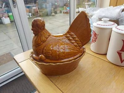 Vintage Ceramic Chicken Hen Egg Holder Kitchen Storage Brown • £13.99