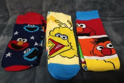 Sesame Street Big Bird Elmo Cookie Monster Crew Socks Size 8-12  Novelty Socks • $9.95