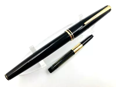 MONTBLANC 14K Gold 585 CLASSIC Fountain Pen Black Converter • $30