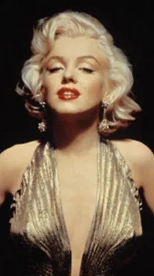 Marilyn Monroe Iconic Gold Earrings The Hollywood Originals Collection Jewelry  • $75