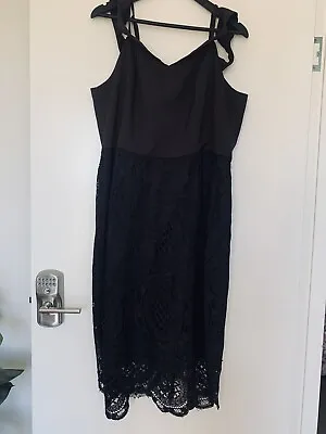 $25 • Buy City Chic Black Lace Dress Straps And Shoulder Straps Size M 