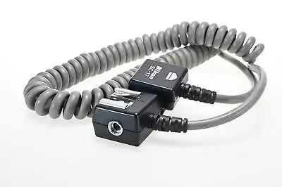 Nikon - SC-17 TTL Cord #G056 • $16.84