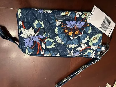 Vera Bradley Tech Wristlet RFID Protection Floral Bursts Blue EUC • $30