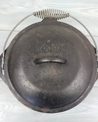 Vintage Lodge Cast Iron Camp Dutch Oven Pot 10 1/4 8DO Carry Handle & Lid HEAVY! • $49.95