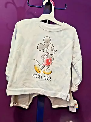 Disney Junior Mickey 3t Outfit With Sweatshirt & Shorts • $8.99