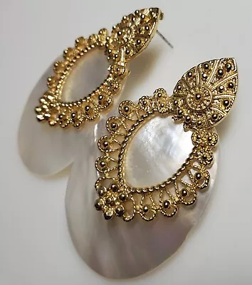 Mother Of Pearl Earrings Gold Tone White Shell Stud Earrings • $12