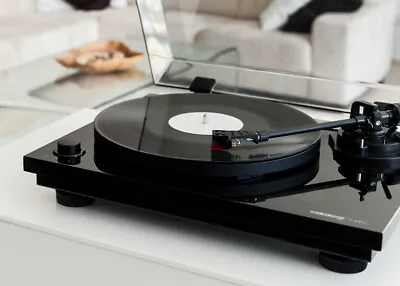 £399 • Buy Reloop Turn 3 Turntable (With Ortofon 2M Red Fitted)