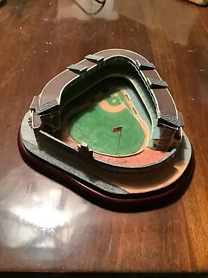 $42.49 • Buy Danbury Mint YANKEE STADIUM Stadium Replica NEW YORK YANKEES Baseball Used 
