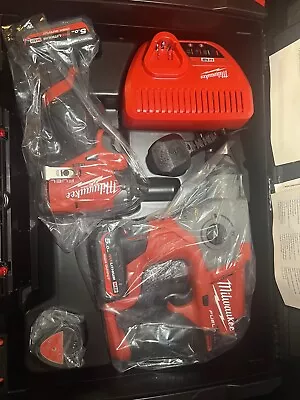 Milwaukee M12FPP2M2-5253X 12V Twin Kit M12CH/M12FID2 M12 SDS + Impact Driver • £350