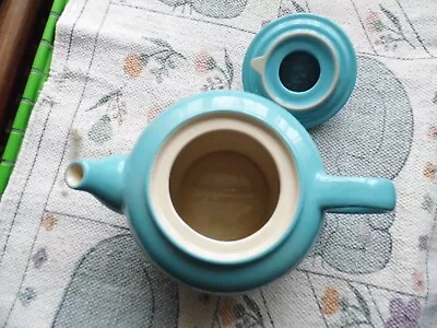 Le Creuset 2pt Tea Pot Gorgeous Blue No Chips/dings • £15