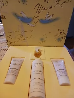Vintage Nina Ricci Magie Charmante Gift Set Perfume Women 4pc Perfume • $40