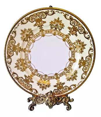 De Lamerie Cabinet Plate Ivory Elegance Heavily Embossed In Gilding • £165