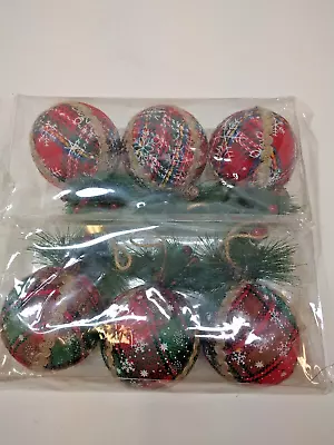 Set Of 6 Christmas Baubles - Red Tartan With Cream And Black Decoration. • £12.99