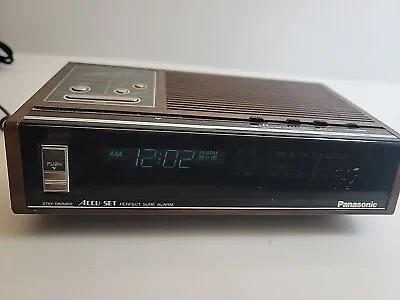 Vintage Panasonic Accuset RC-6140 Digital Alarm Clock Radio AM/FM Tested Works • $14.98