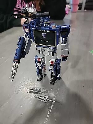 Transformers G1 Soundwave W/ Buzzsaw 2018 Hasbro Walmart Exclusive Reissue Rare • $74.95