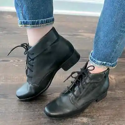 Vintage Black Genuine Leather Ankle Lace Up Boots Booties Size 7.5 • $50