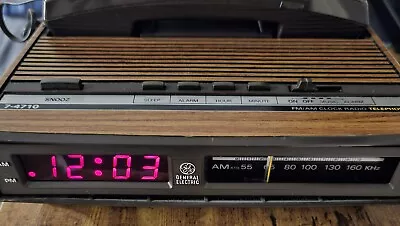 Vintage GE General Electric AM/FM Clock Radio Telephone Model 7-4710b • $24.99